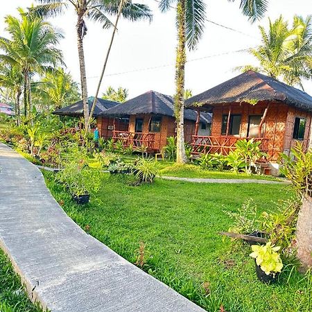 Cris & Mar Homestay Burgos  المظهر الخارجي الصورة