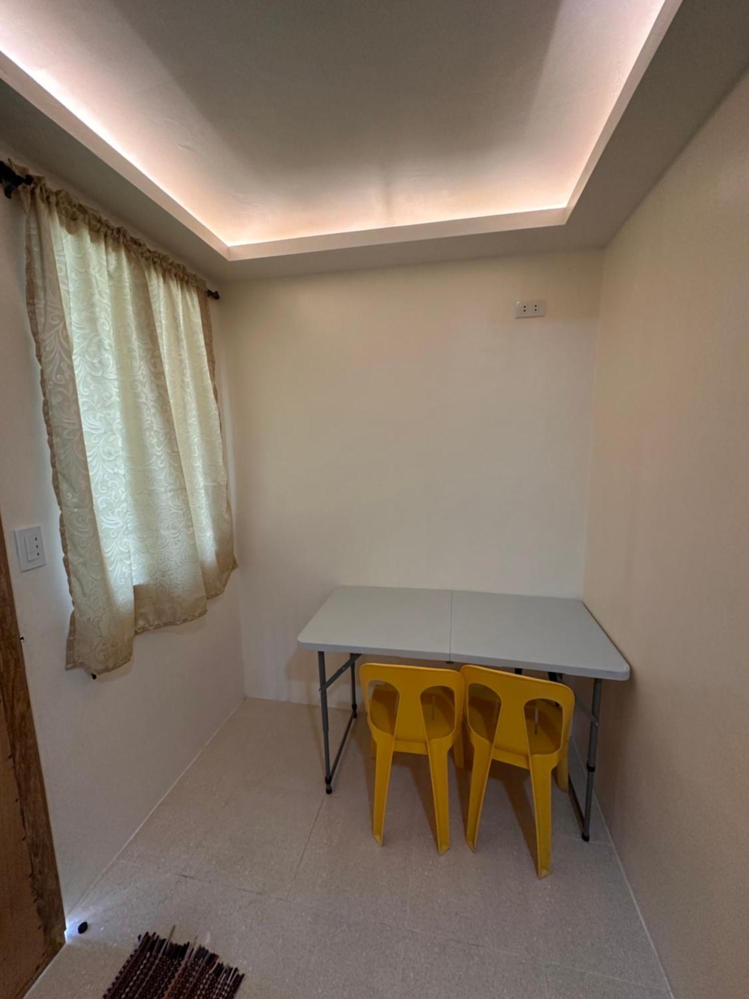 Cris & Mar Homestay Burgos  المظهر الخارجي الصورة