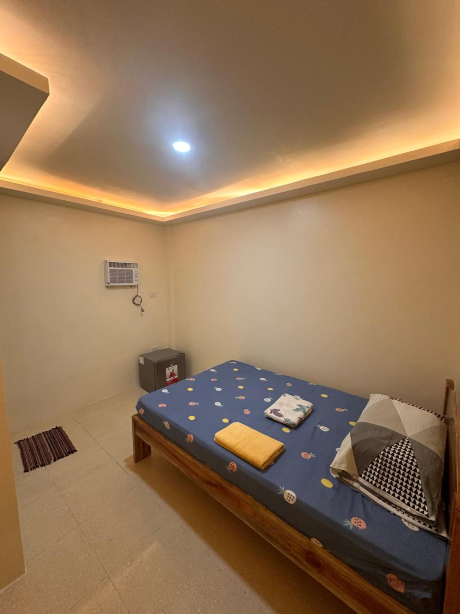 Cris & Mar Homestay Burgos  المظهر الخارجي الصورة