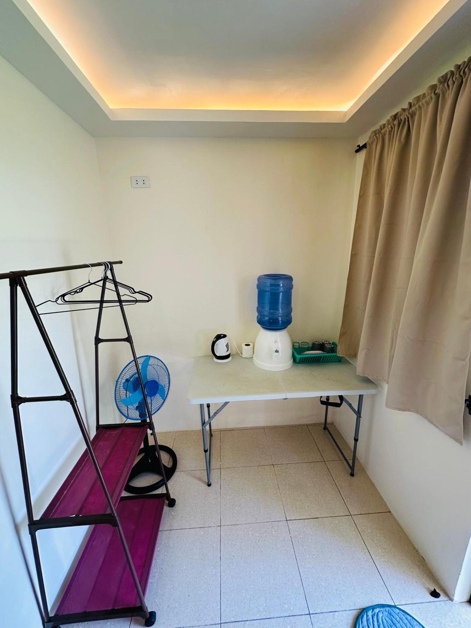 Cris & Mar Homestay Burgos  المظهر الخارجي الصورة
