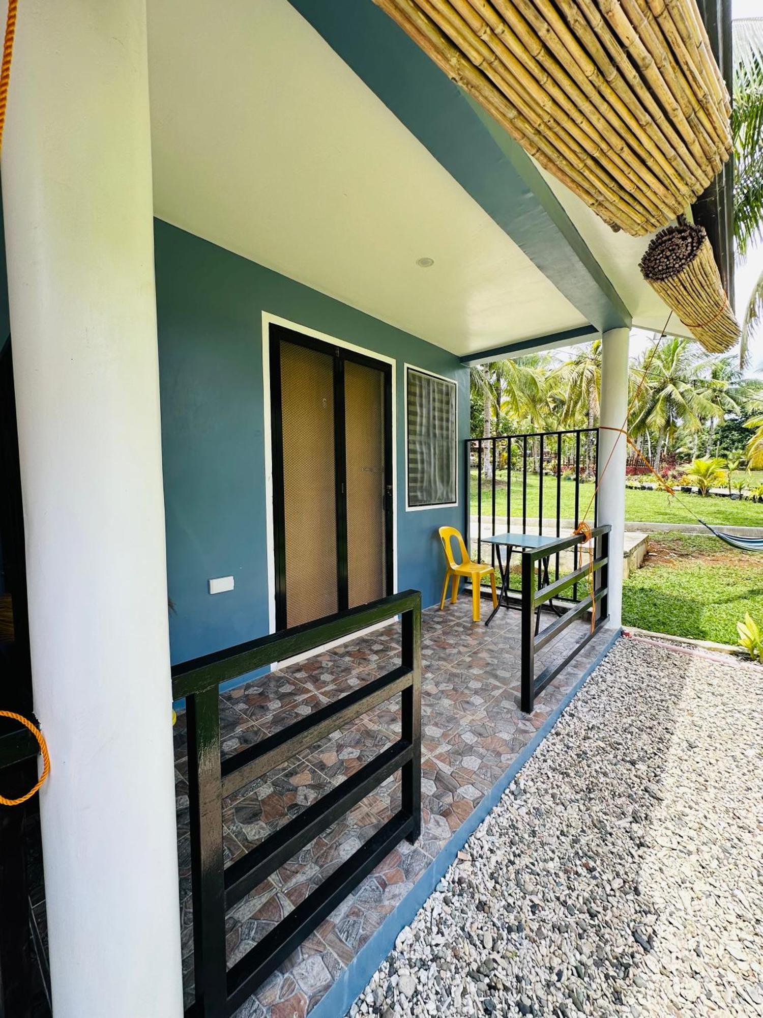 Cris & Mar Homestay Burgos  المظهر الخارجي الصورة