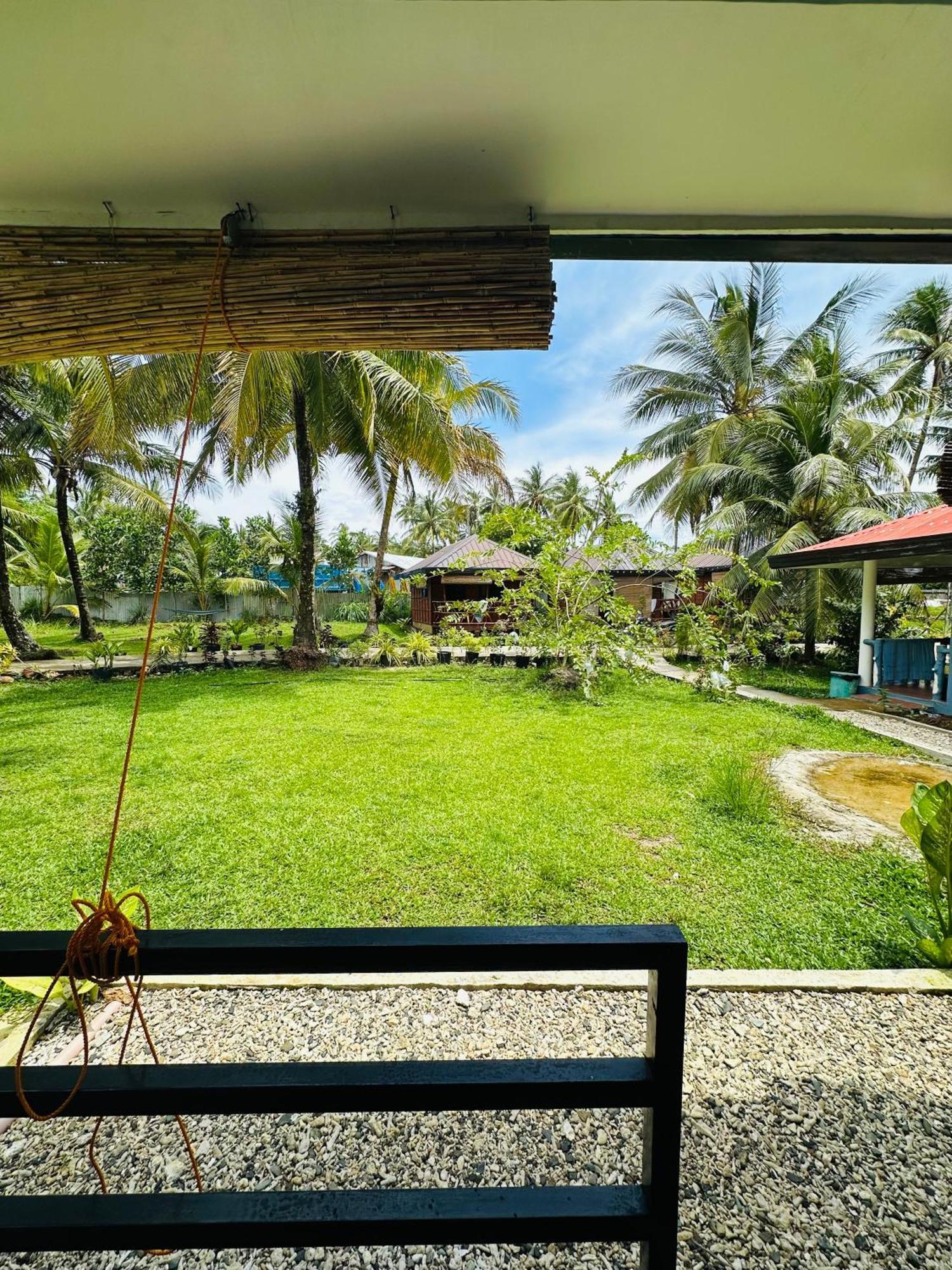 Cris & Mar Homestay Burgos  المظهر الخارجي الصورة
