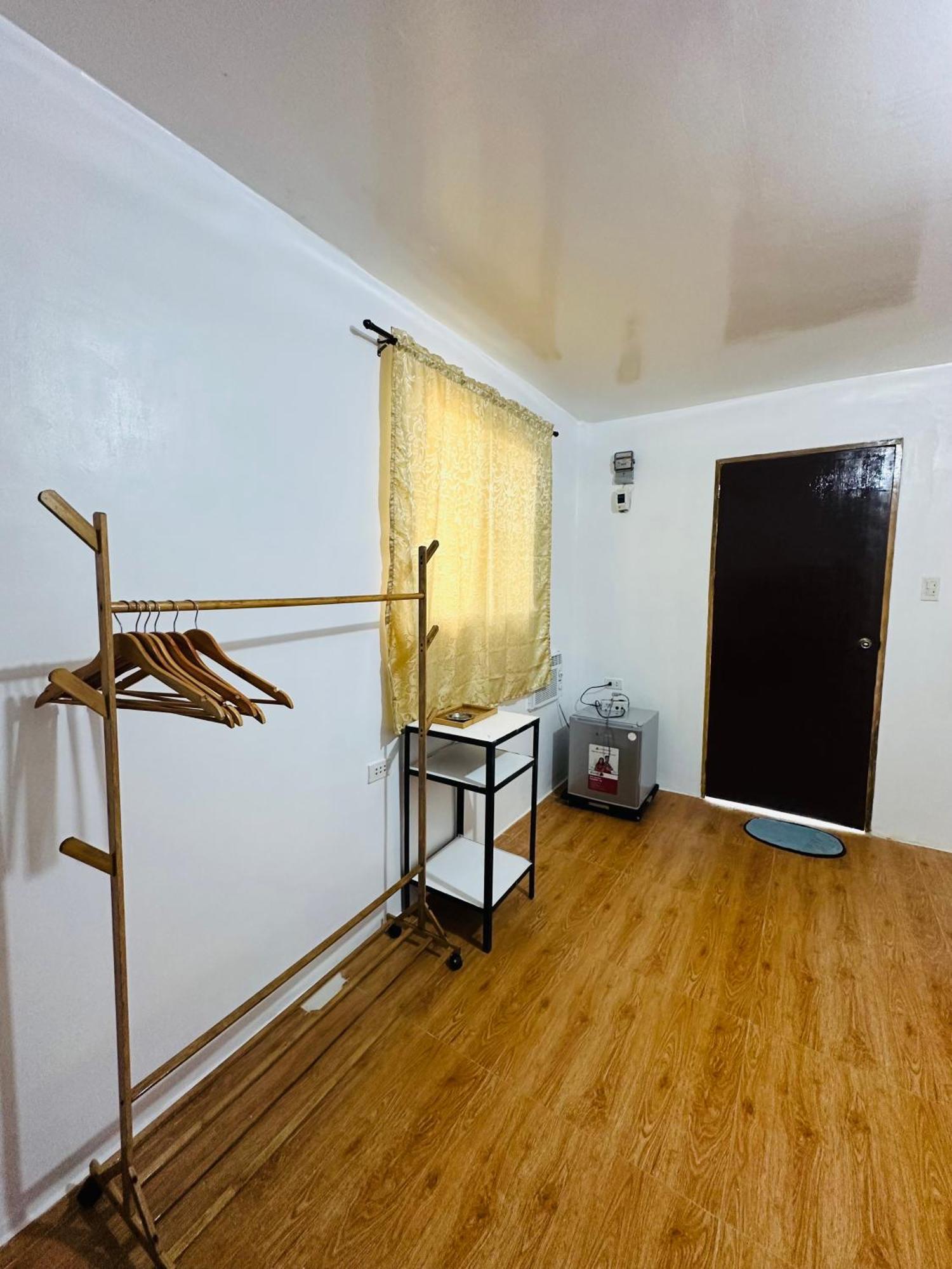 Cris & Mar Homestay Burgos  المظهر الخارجي الصورة